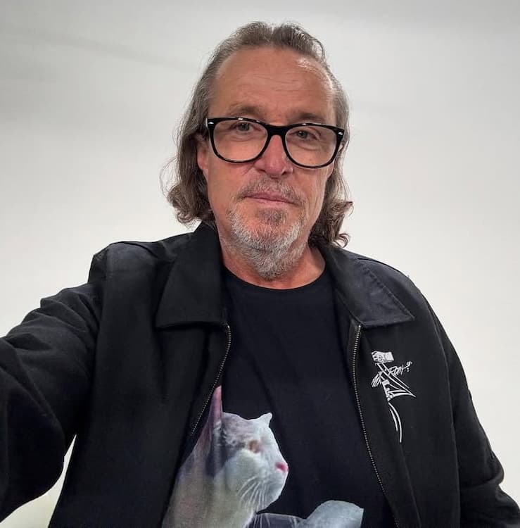 Stu Mundel FOX 11, Bio-Wiki, Age, Wife, Daughters, Salary, Net Worth